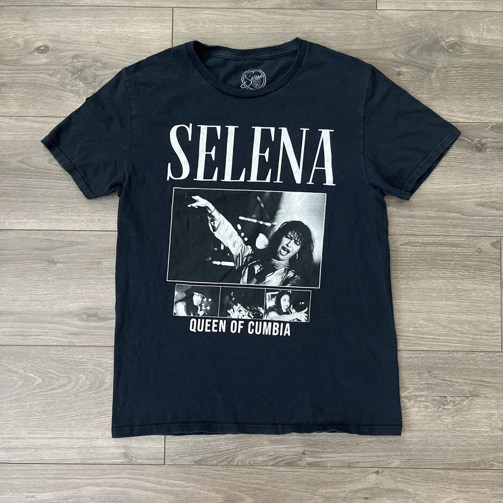 Selena Queen Of Cumbia Mens M T Shirt Black Short Sleeve